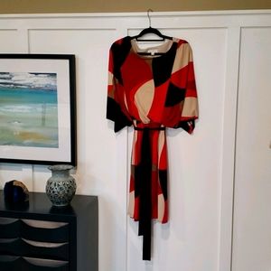 Roz & Ali, Size 16, geometric blouson dress